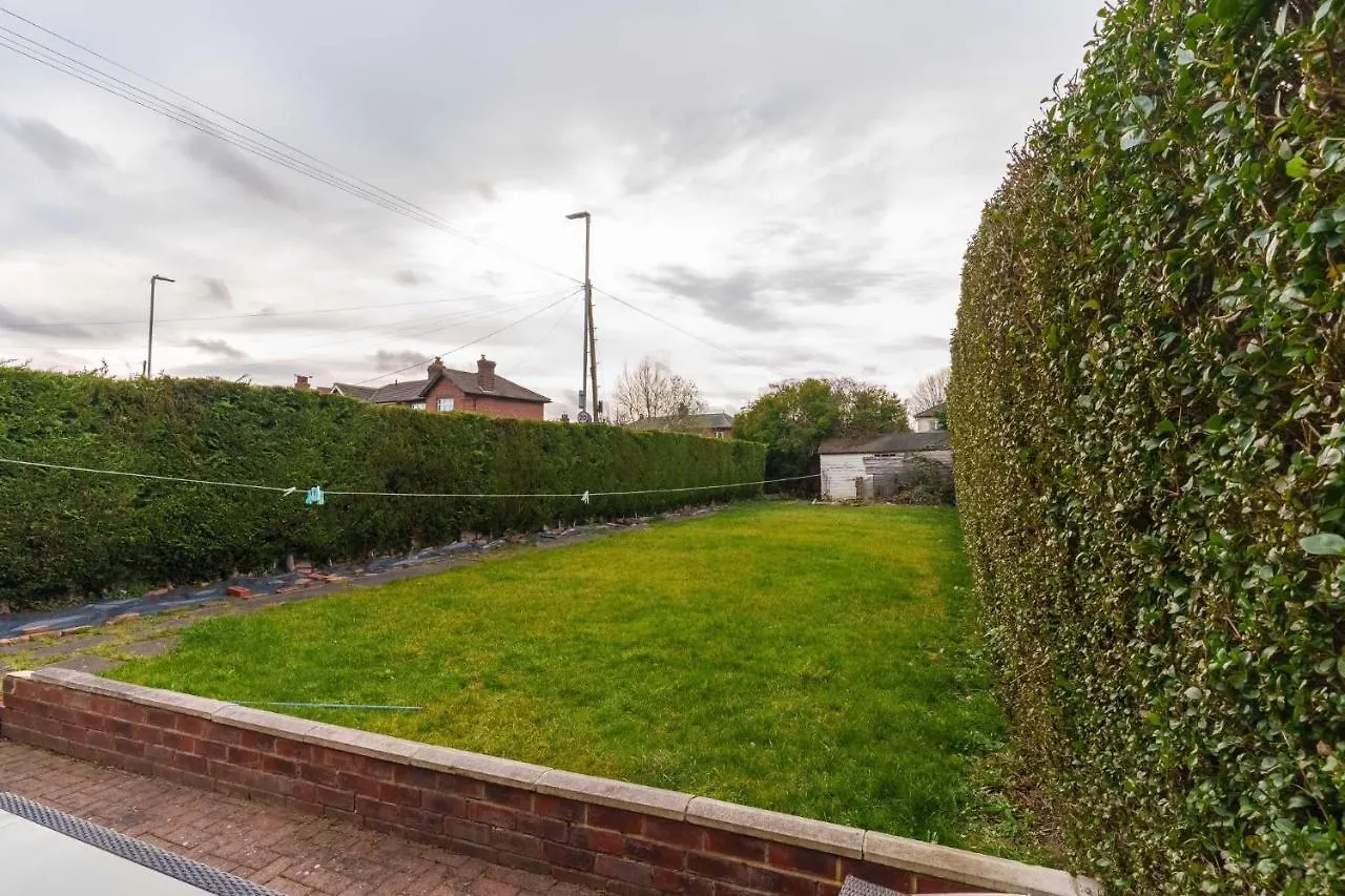 Lägenhet Oakwood House Detached Home In South Leeds Leeds  Storbritannien