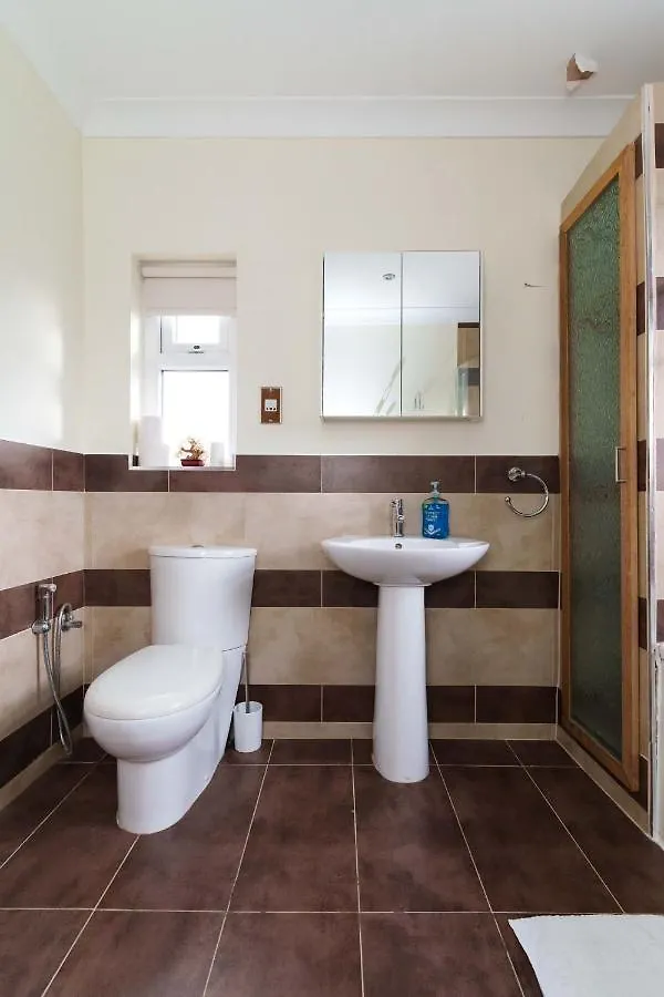 Oakwood House Detached Home In South Leeds Leeds  Storbritannien